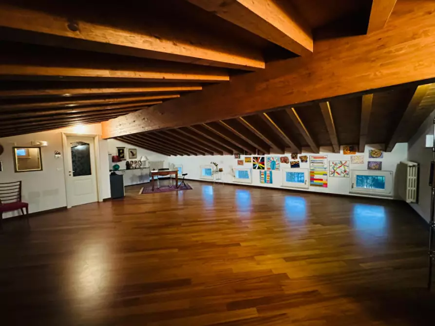 Immagine 47 di Casa trifamiliare in vendita  in via. Strada Acquafredda a Castel Goffredo