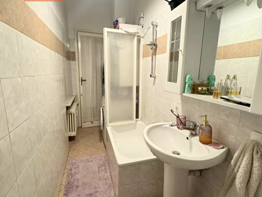 Immagine 14 di Appartamento in vendita  in Via Ventimiglia a Torino