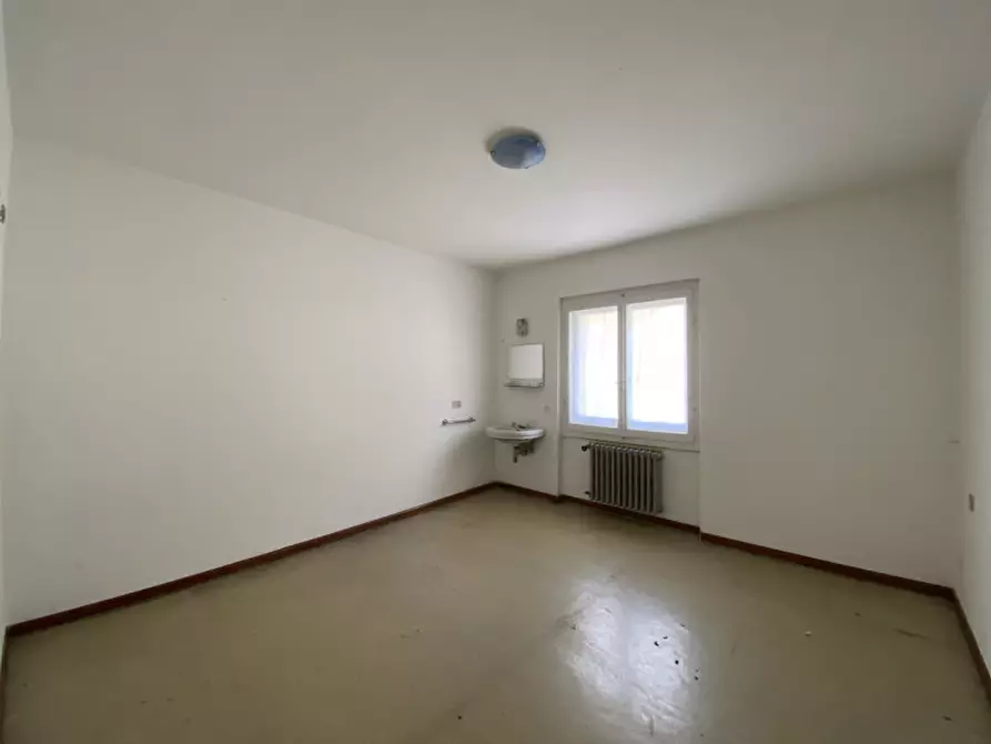 Immagine 7 di Palazzo in vendita  in Via Ligonto,3 a Auronzo Di Cadore