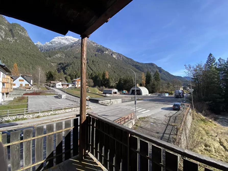 Immagine 12 di Palazzo in vendita  in Via Ligonto,3 a Auronzo Di Cadore