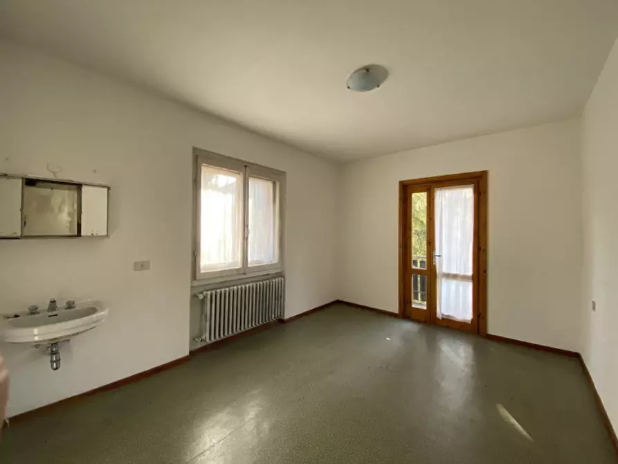 Immagine 14 di Palazzo in vendita  in Via Ligonto,3 a Auronzo Di Cadore