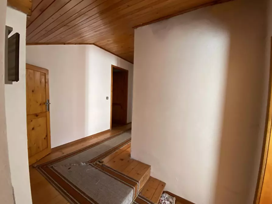 Immagine 22 di Palazzo in vendita  in Via Ligonto,3 a Auronzo Di Cadore