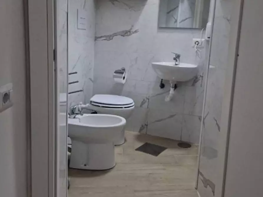 Immagine 2 di Appartamento in affitto  in Via fabrizio pignatelli 1 a Napoli