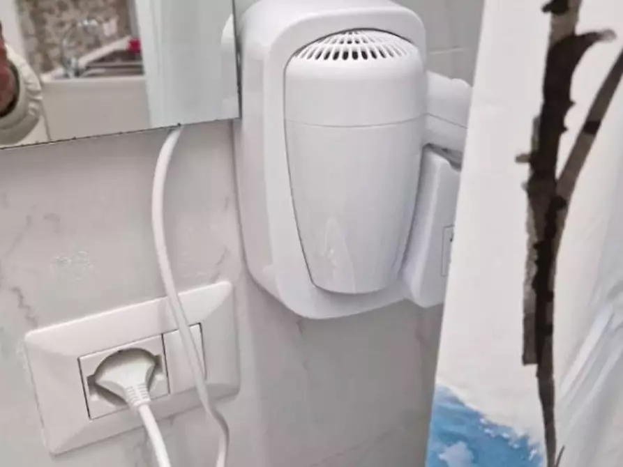 Immagine 4 di Appartamento in affitto  in Via fabrizio pignatelli 1 a Napoli