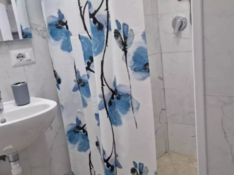 Immagine 11 di Appartamento in affitto  in Via fabrizio pignatelli 1 a Napoli