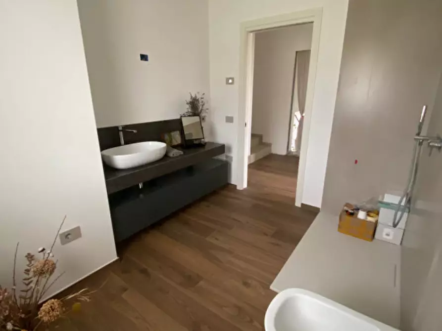 Immagine 13 di Casa bifamiliare in vendita  in Via Cisteron a Loreggia