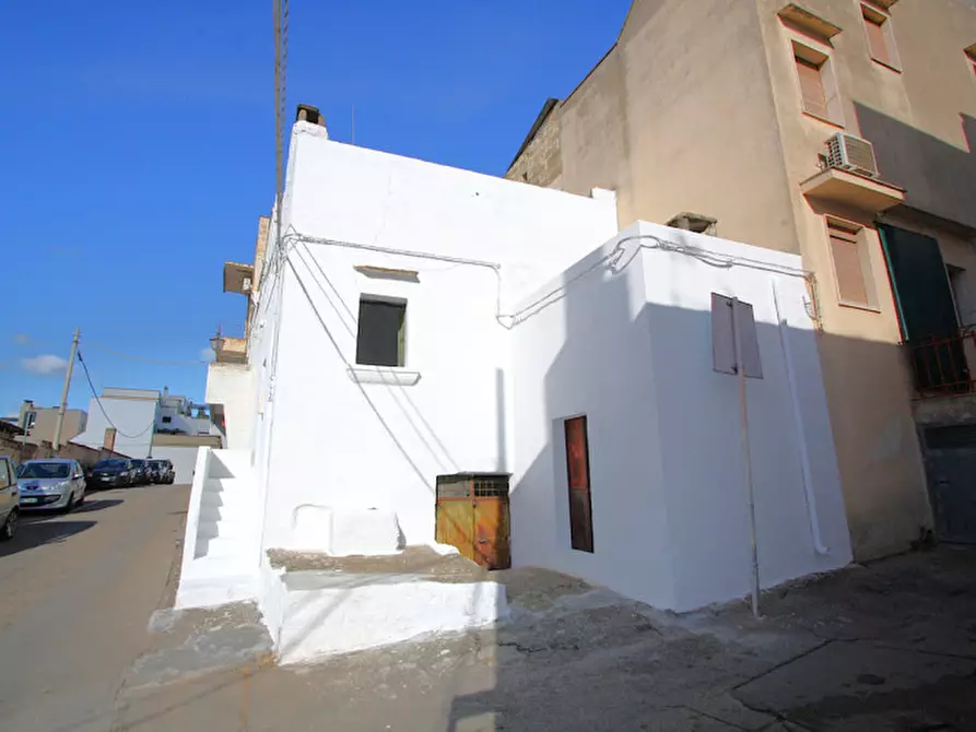 Immagine 1 di Casa indipendente in vendita  in Via Immacolata a Matino
