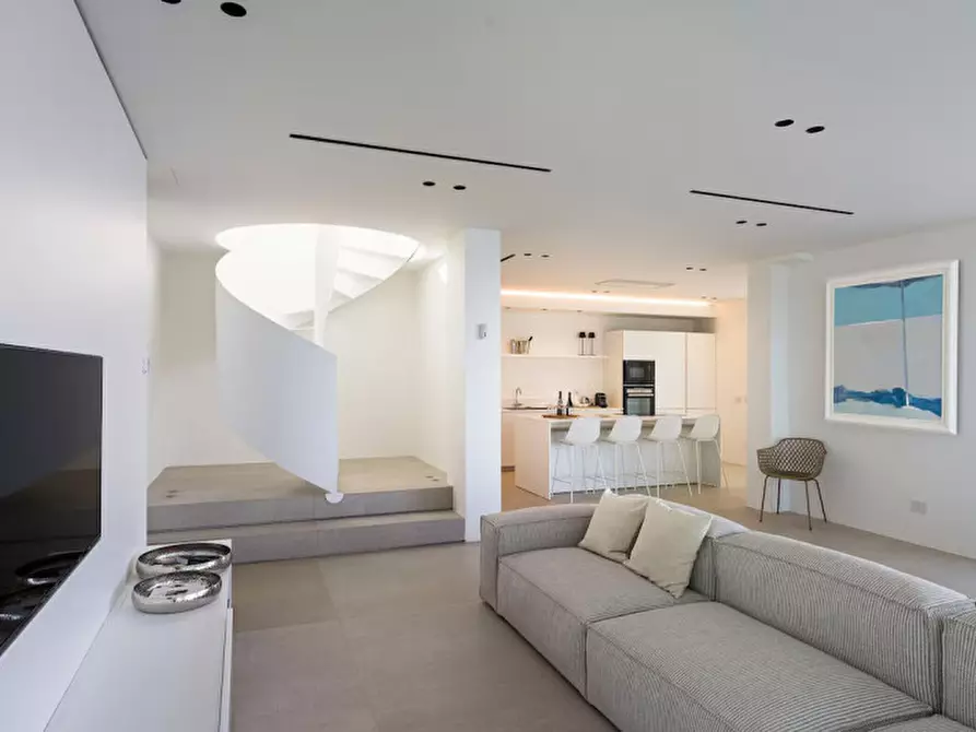 Immagine 7 di Terreno in vendita  in via Toni Gardin a Rosolina