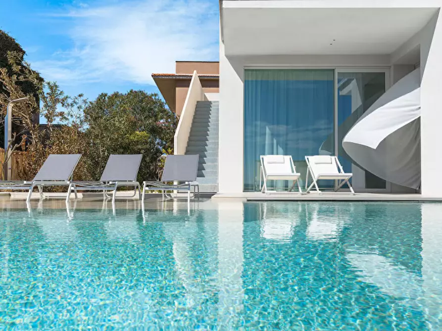 Immagine 8 di Terreno in vendita  in via Toni Gardin a Rosolina