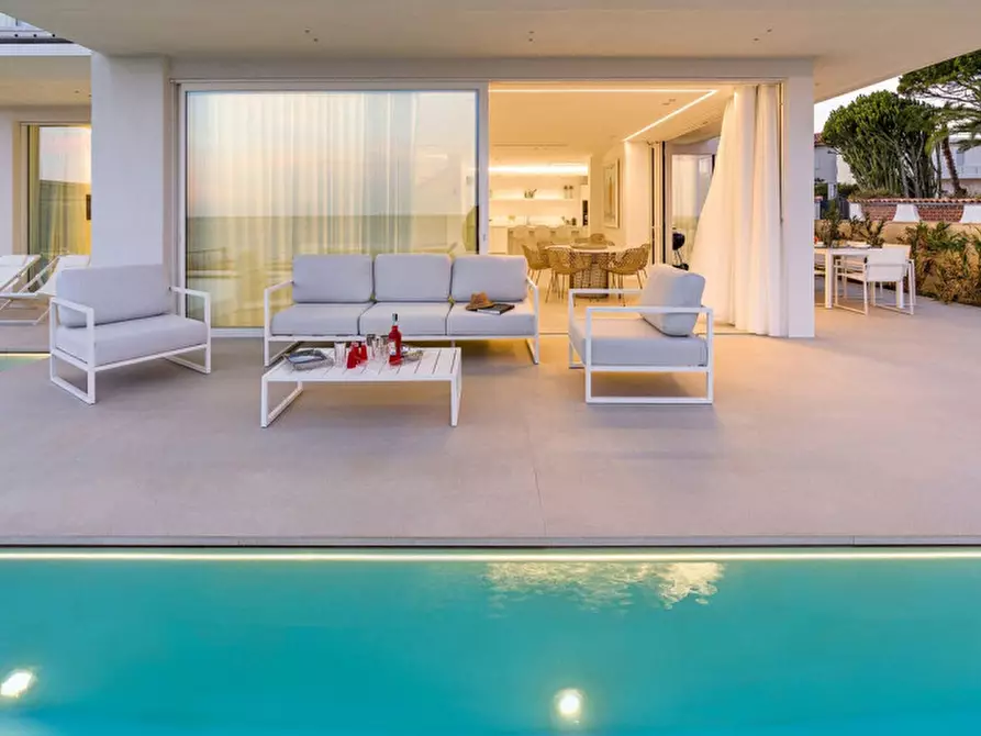 Immagine 11 di Terreno in vendita  in via Toni Gardin a Rosolina