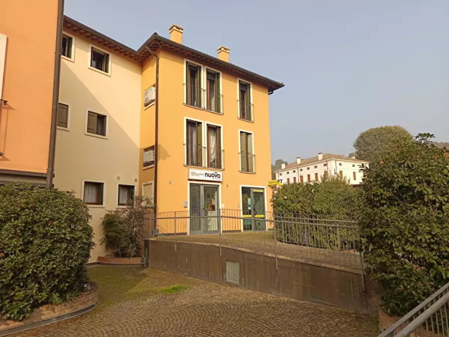 Immagine 1 di Appartamento in vendita  a Alonte