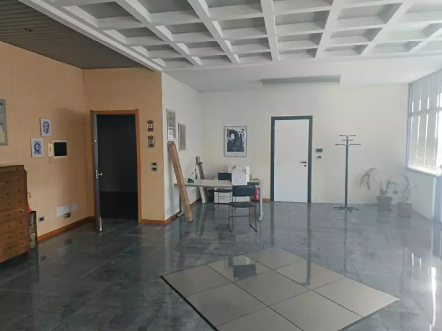 Immagine 7 di Ufficio in vendita  in Strada Valenza 4 L/bis a Casale Monferrato