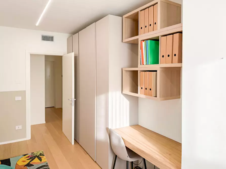 Immagine 14 di Appartamento in vendita  in Via Ugo Foscolo a Albignasego