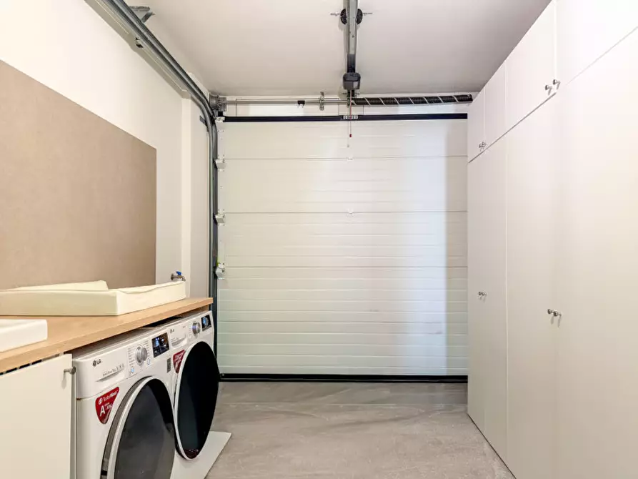 Immagine 21 di Appartamento in vendita  in Via Ugo Foscolo a Albignasego