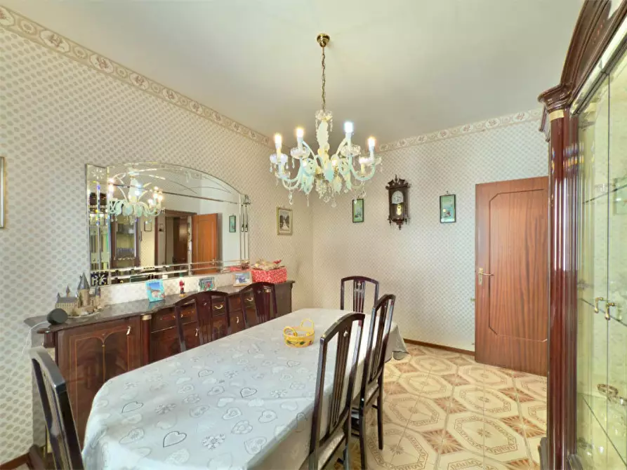 Immagine 8 di Appartamento in vendita  in VIA BENEDETTO MARCELLO a Palermo