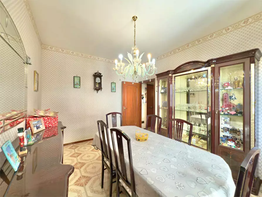 Immagine 9 di Appartamento in vendita  in VIA BENEDETTO MARCELLO a Palermo