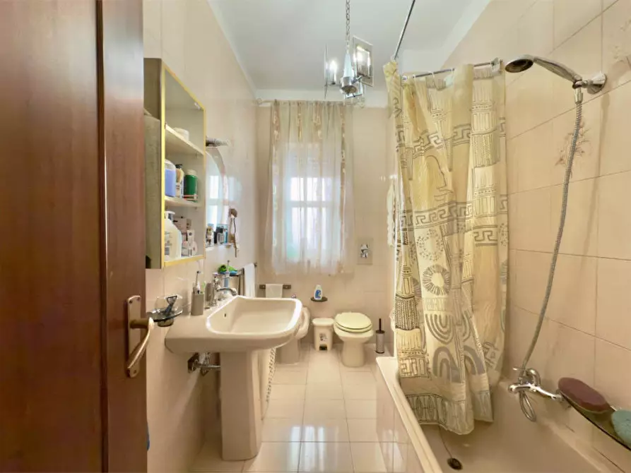 Immagine 23 di Appartamento in vendita  in VIA BENEDETTO MARCELLO a Palermo