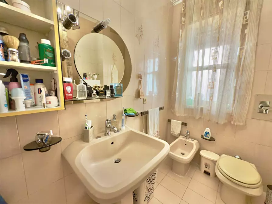 Immagine 25 di Appartamento in vendita  in VIA BENEDETTO MARCELLO a Palermo