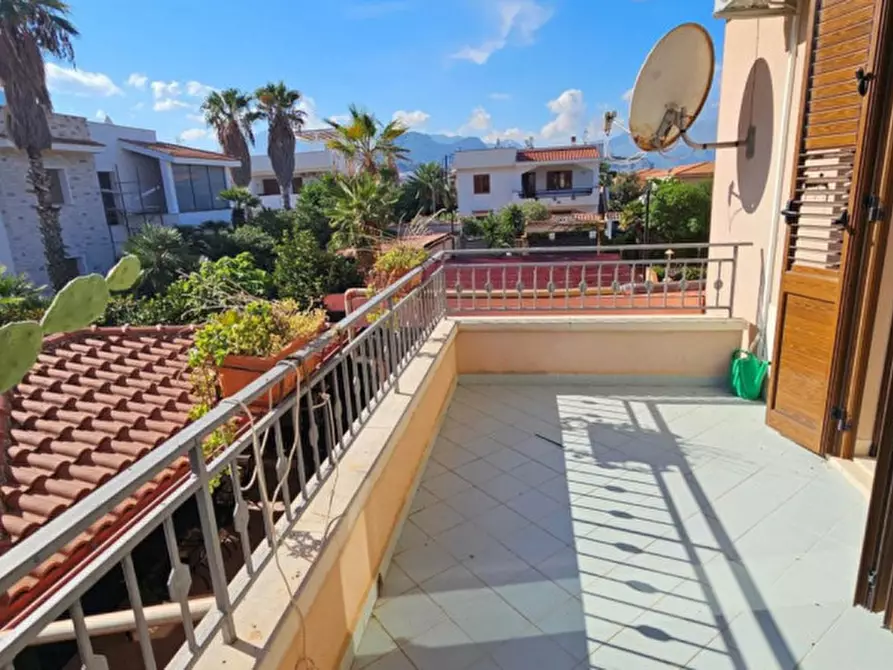 Immagine 24 di Casa bifamiliare in vendita  in Via Galileo Galilei a Isola Delle Femmine