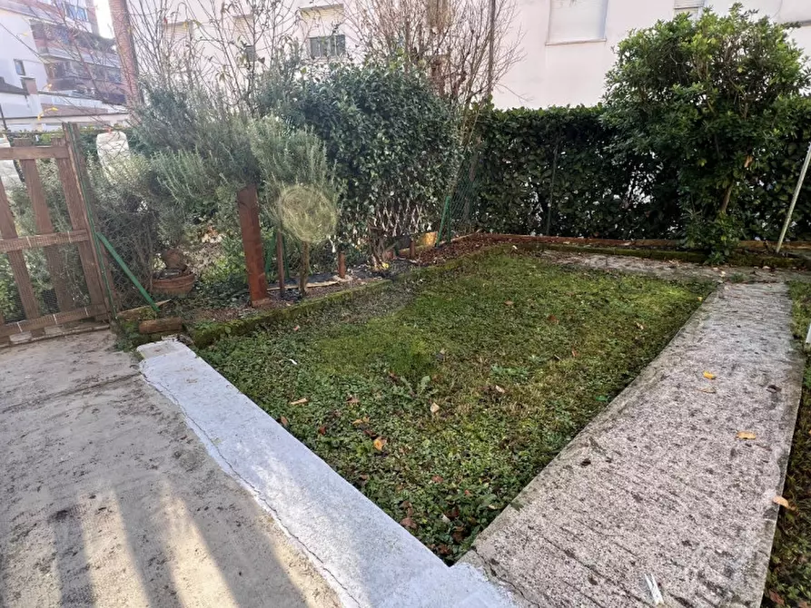 Immagine 20 di Appartamento in vendita  in via legione antonini a Vicenza