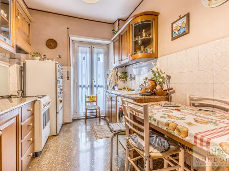 Immagine 19 di Appartamento in vendita  in Via delle Vestali a Roma