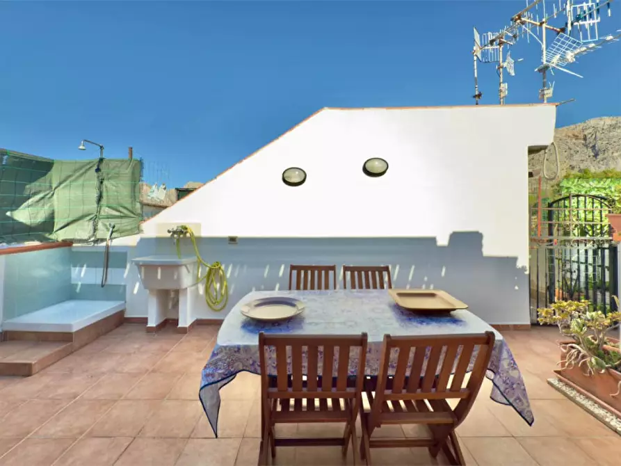 Immagine 3 di Appartamento in vendita  in VIALE DEI PINI a Isola Delle Femmine