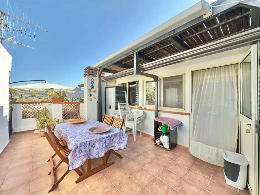 Immagine 5 di Appartamento in vendita  in VIALE DEI PINI a Isola Delle Femmine