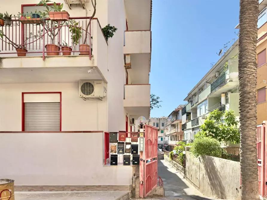 Immagine 9 di Appartamento in vendita  in VIALE DEI PINI a Isola Delle Femmine