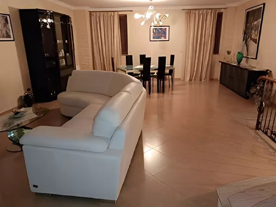 Immagine 7 di Villa in vendita  in Via dei Tessali 8 a Terranova Da Sibari