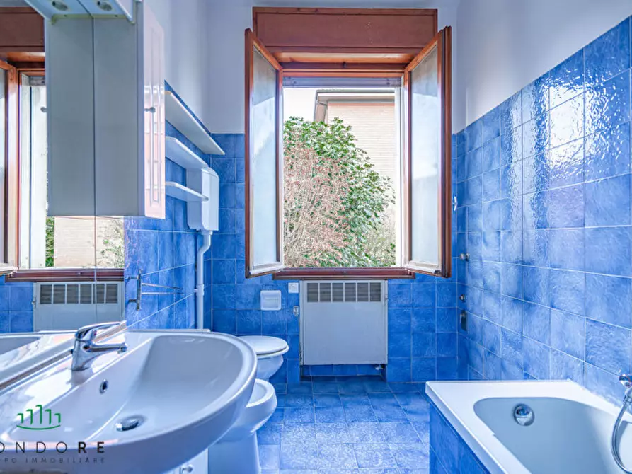 Immagine 14 di Appartamento in vendita  in Via Arbizzani a Calderara Di Reno