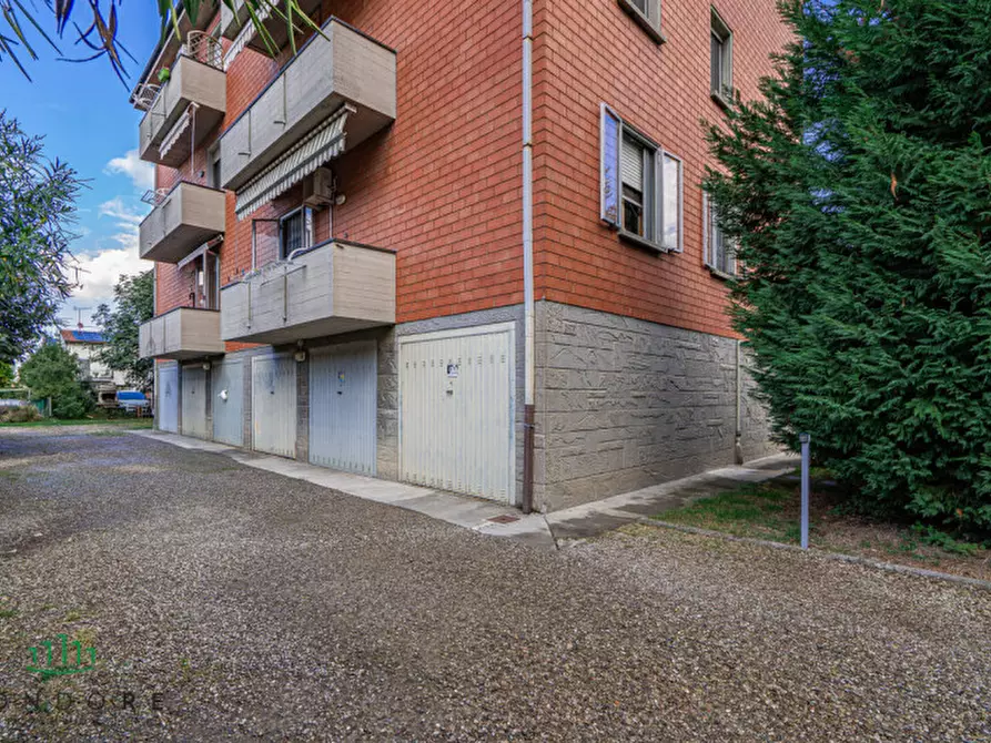 Immagine 23 di Appartamento in vendita  in Via Arbizzani a Calderara Di Reno