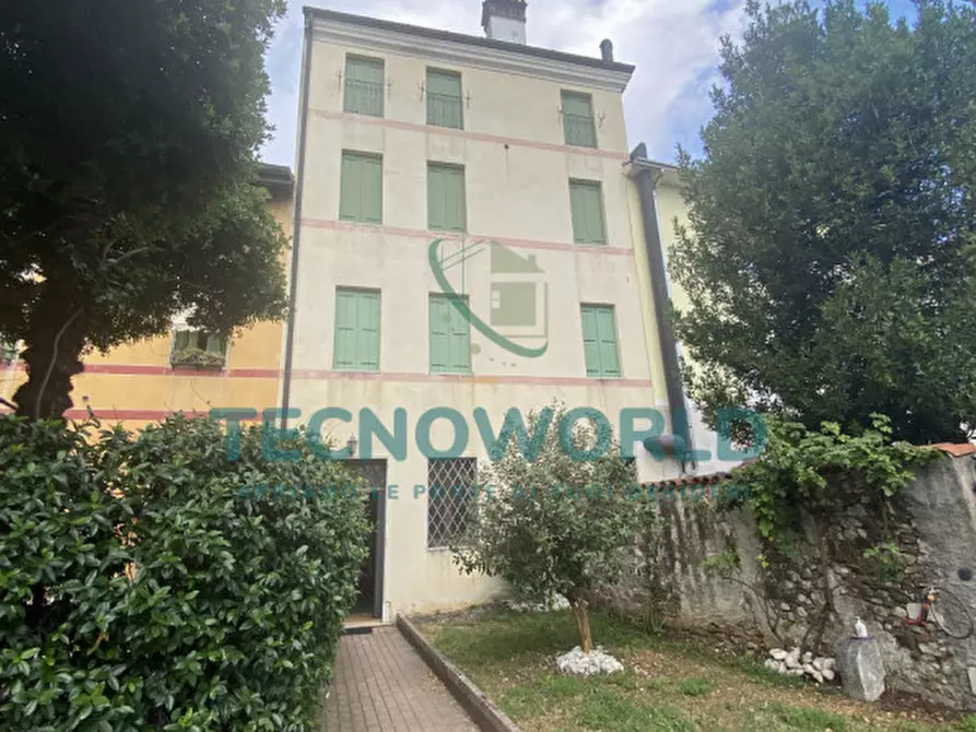 Immagine 2 di Appartamento in vendita  in Via Santa M. Maddalena a Thiene