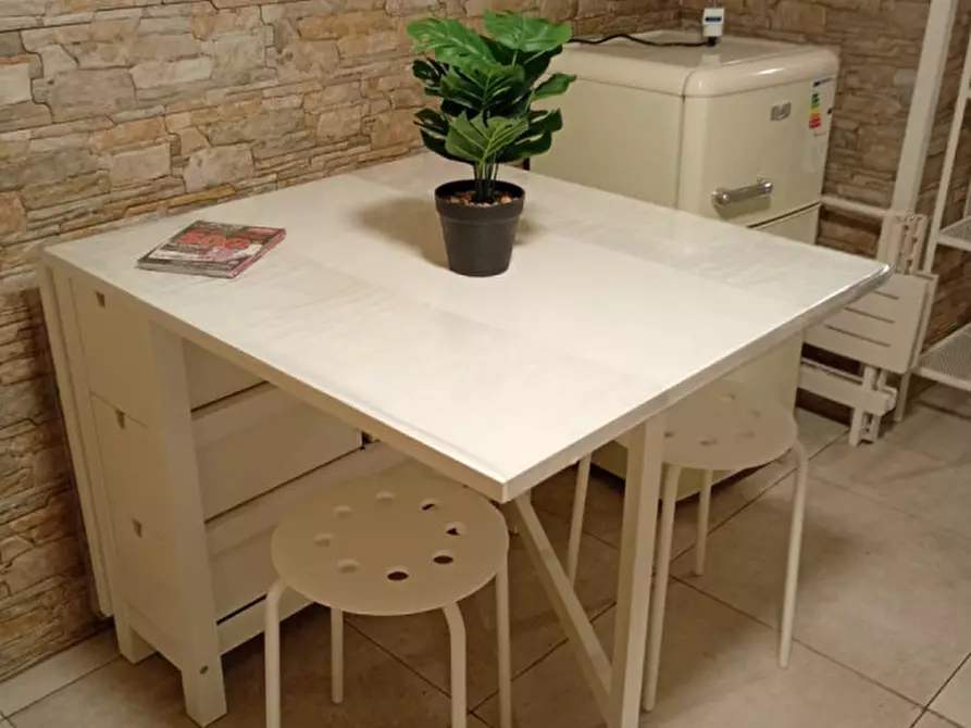 Immagine 14 di Appartamento in affitto  in corso Vittorio Emanuele 308 a Napoli