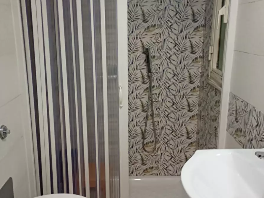 Immagine 16 di Appartamento in affitto  in corso Vittorio Emanuele 308 a Napoli