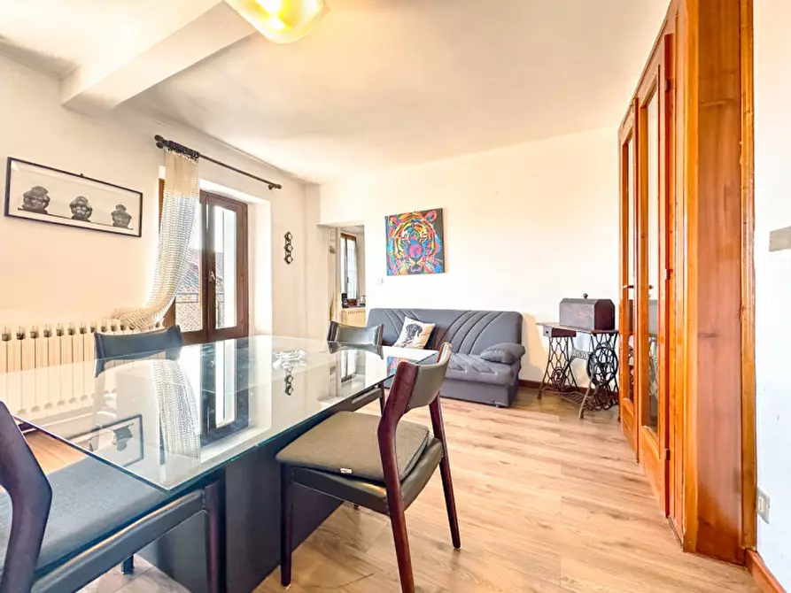 Immagine 7 di Appartamento in vendita  in via per ghiffa, 3 a Oggebbio