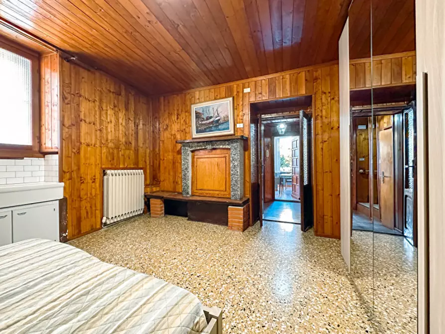 Immagine 14 di Appartamento in vendita  in via per ghiffa, 3 a Oggebbio