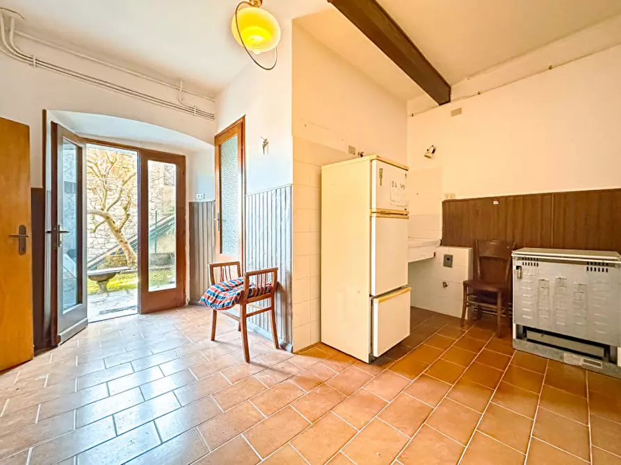 Immagine 15 di Appartamento in vendita  in via per ghiffa, 3 a Oggebbio