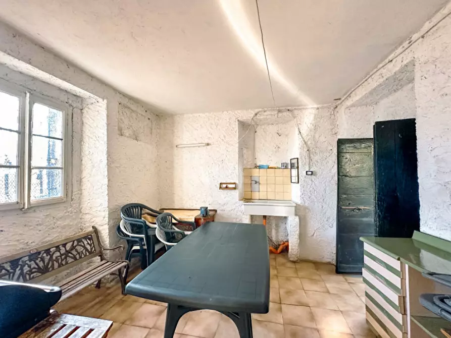 Immagine 18 di Appartamento in vendita  in via per ghiffa, 3 a Oggebbio