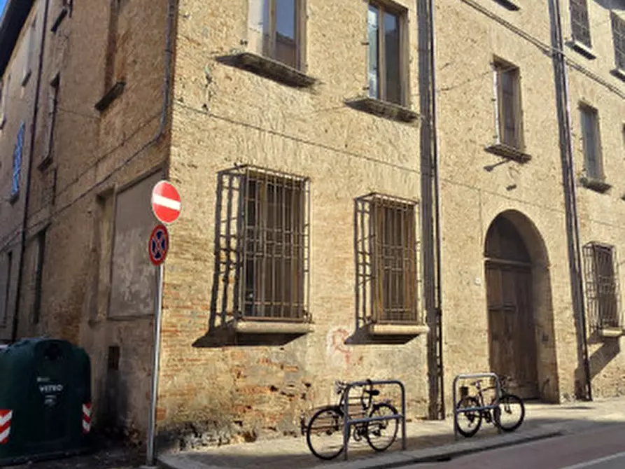 Immagine 2 di Palazzo in vendita  in Corso Giuseppe Garibaldi a Forli'