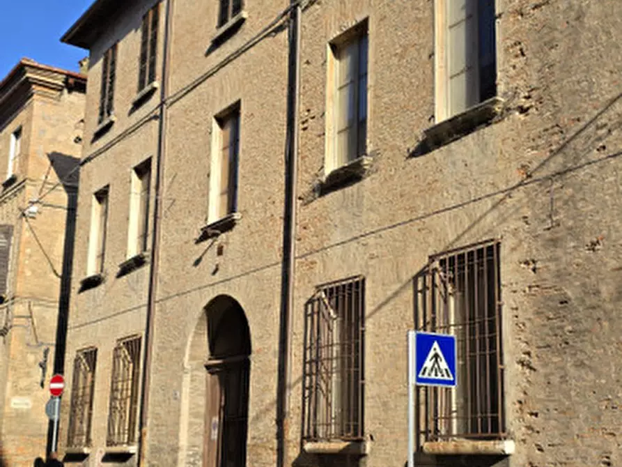 Immagine 3 di Palazzo in vendita  in Corso Giuseppe Garibaldi a Forli'