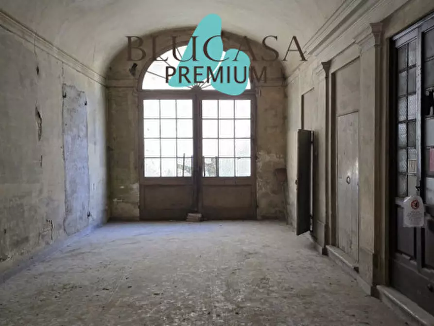 Immagine 5 di Palazzo in vendita  in Corso Giuseppe Garibaldi a Forli'