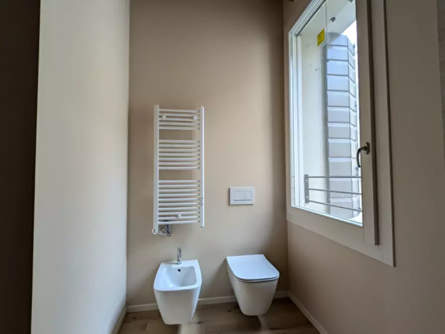 Immagine 7 di Appartamento in vendita  in Via Bastia Vecchia, 36 a Castelfranco Veneto