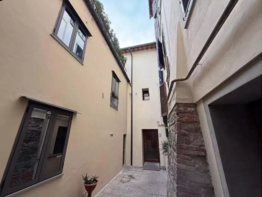 Immagine 2 di Appartamento in vendita  a Poggio A Caiano