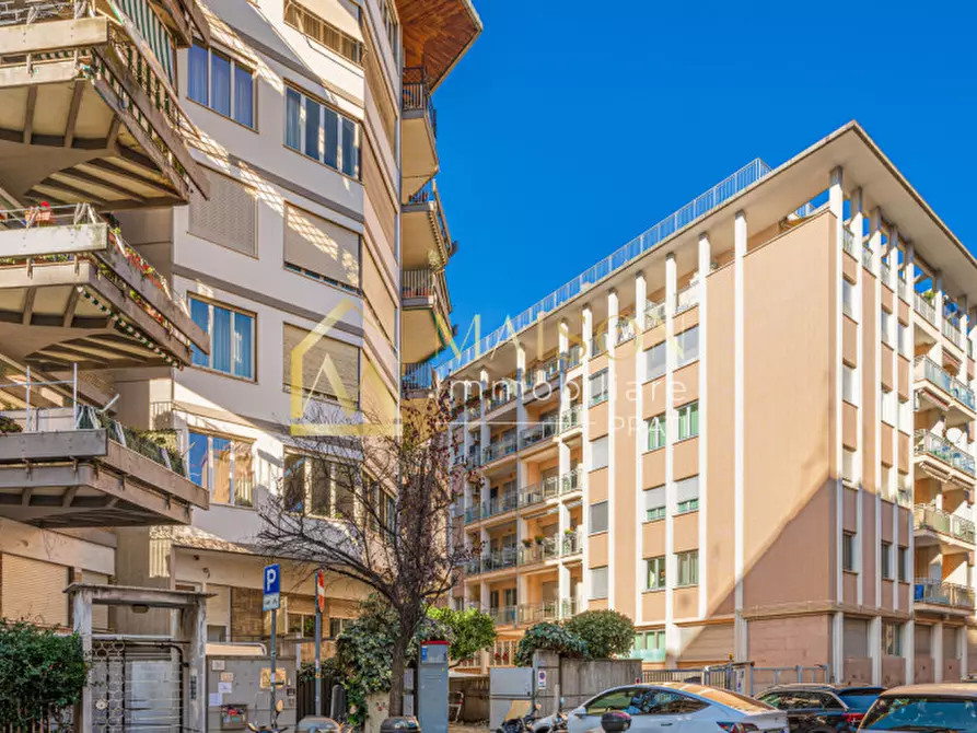 Immagine 16 di Appartamento in vendita  in Via Luigi Rizzo a Roma