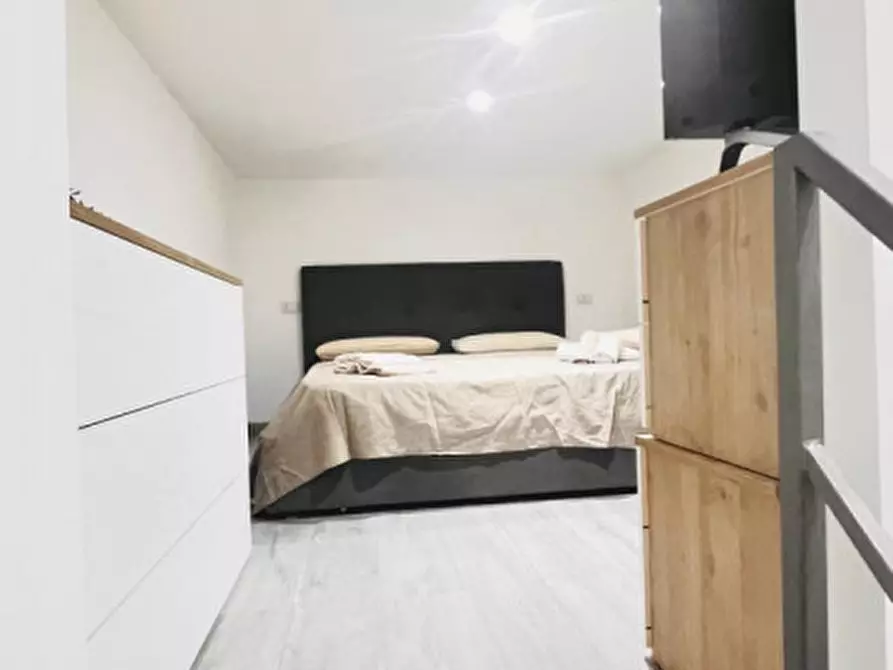 Immagine 4 di Appartamento in affitto  in Strettola Sant'anna alle Paludi 10 a Napoli