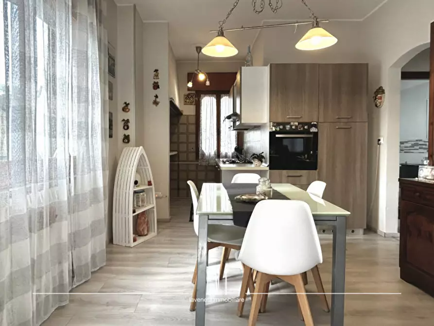 Immagine 8 di Appartamento in vendita  in terzo vicolo di via dante alighieri n.6 a Jesolo