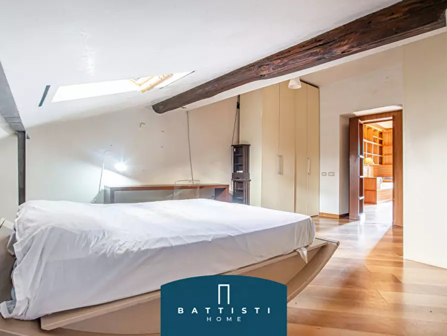 Immagine 13 di Attico in affitto  in Via del Pellegrino a Roma