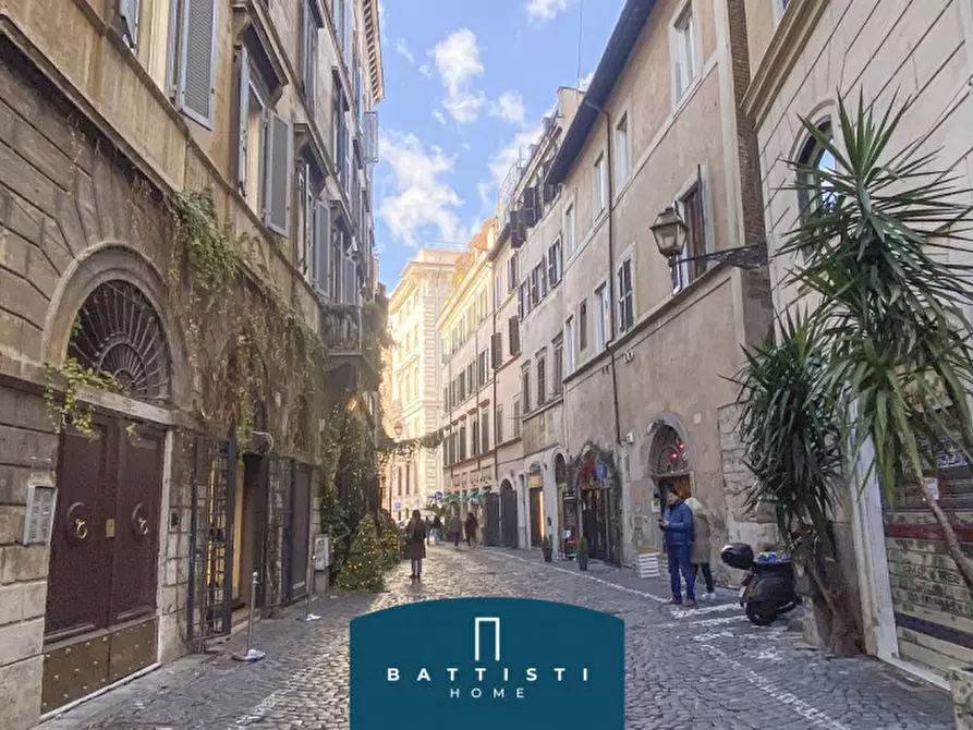 Immagine 26 di Attico in affitto  in Via del Pellegrino a Roma