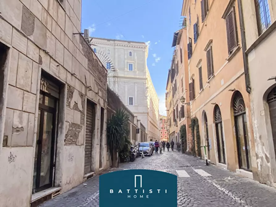 Immagine 27 di Attico in affitto  in Via del Pellegrino a Roma