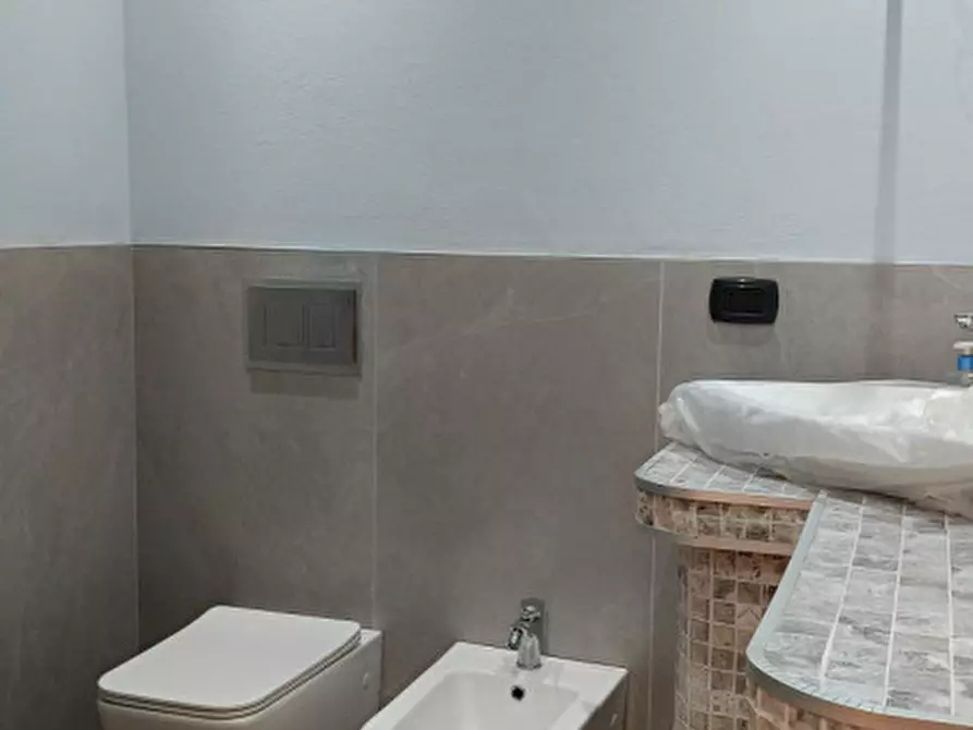 Immagine 11 di Appartamento in vendita  in Via Roma, 121 a Signa